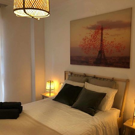 Apartamento Catedral A マラガ エクステリア 写真
